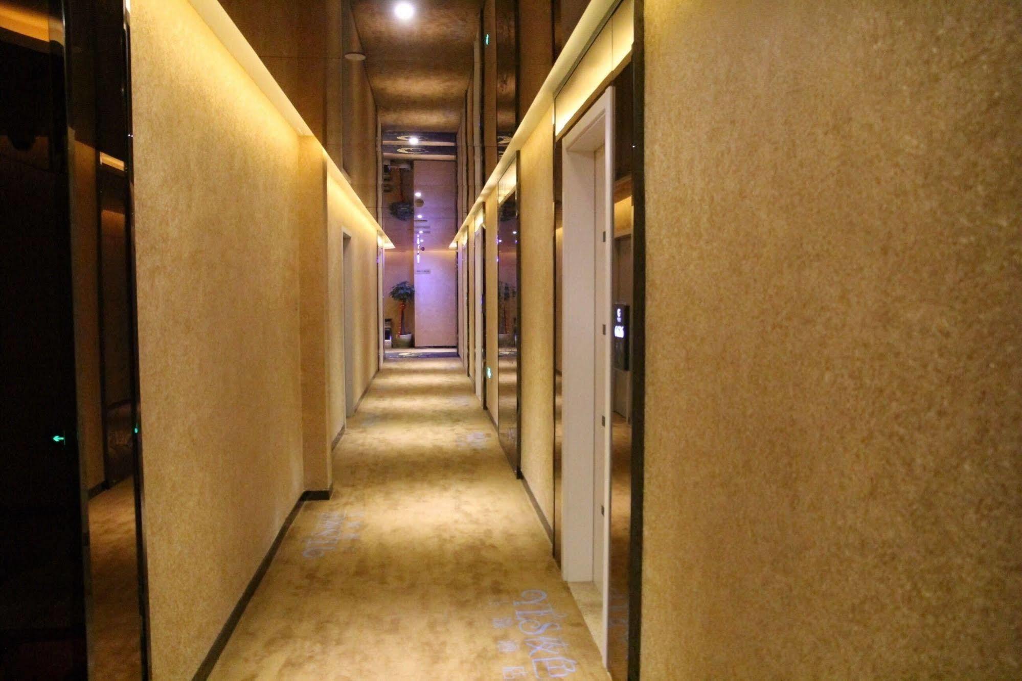 Yes Hotel Shanghai Eksteriør billede